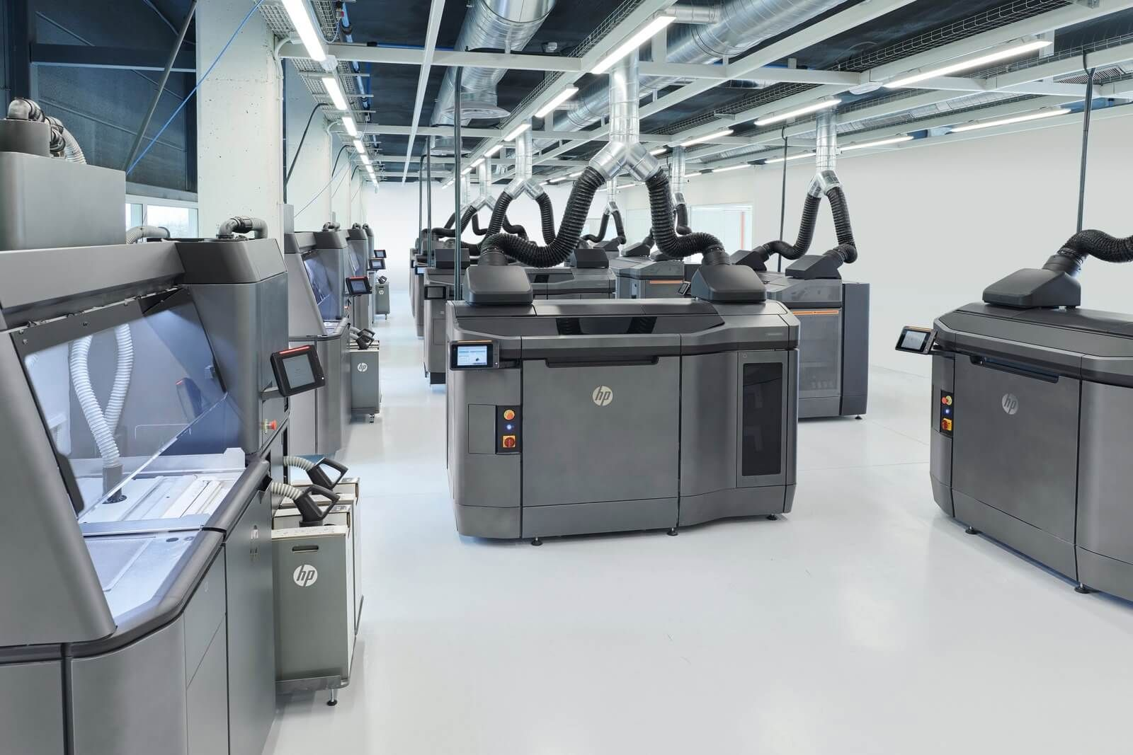 The Bulb: Episode 10- HP's 3D Printing Adventure (ft. Thad Everheart)