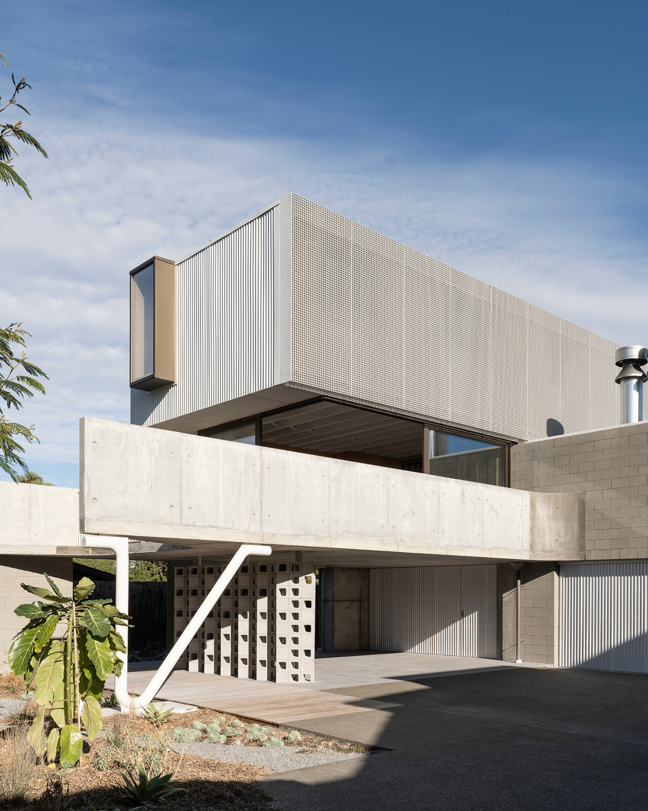 RHR House project - Award-winning with Viblock