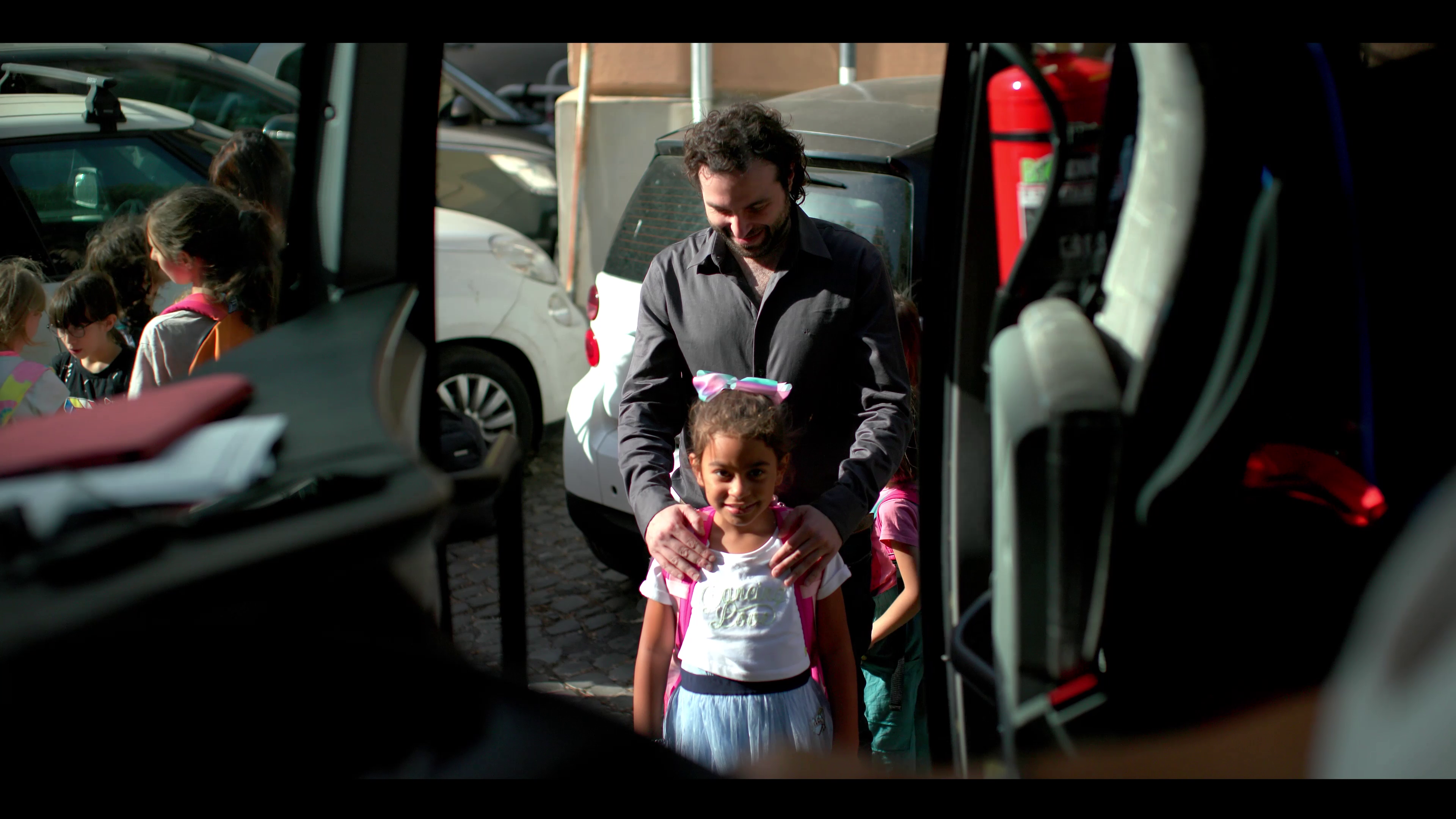 Anav's Stories: School-Bus