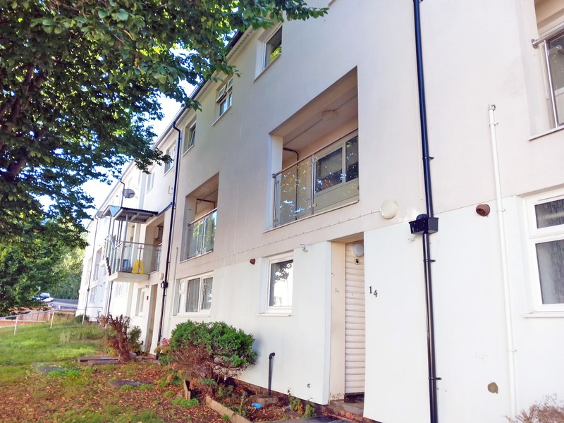 Block of flats render cleaning